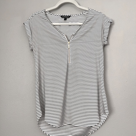 Express Striped Zipper Detail Blouse - Picture 1 of 2